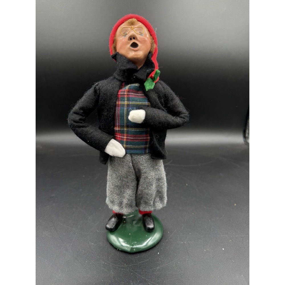 🧒 Byers Choice 1990 Boy in Gray Knickers – Damaged Base